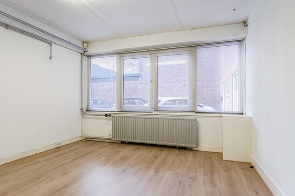 20251124, Hoogstraat 144-146, Vlaardingen, Van Der Laan Makelaardij (21 of 35).jpg